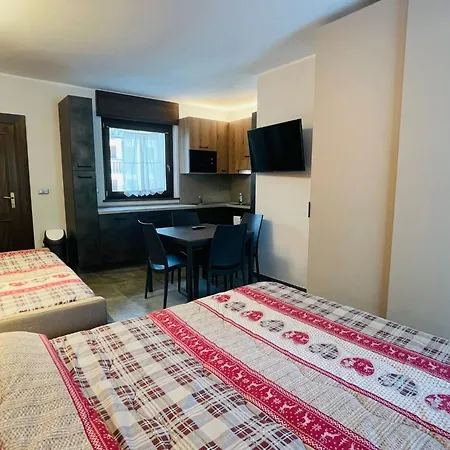 Ein-zimmer-wohnung 3 P-l- Linda' By Interhome Bardonecchia