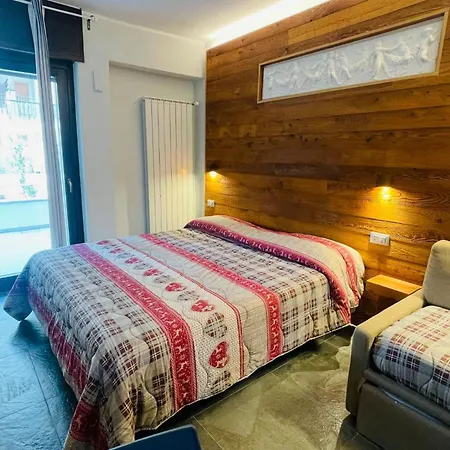 Ein-zimmer-wohnung 3 P-l- Linda' By Interhome * Bardonecchia