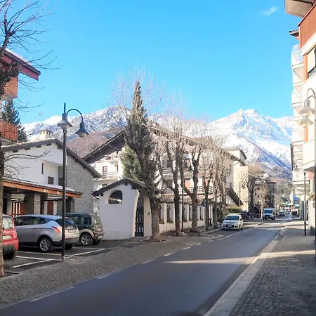 Ein-zimmer-wohnung 3 P-l- Linda' By Interhome * Bardonecchia